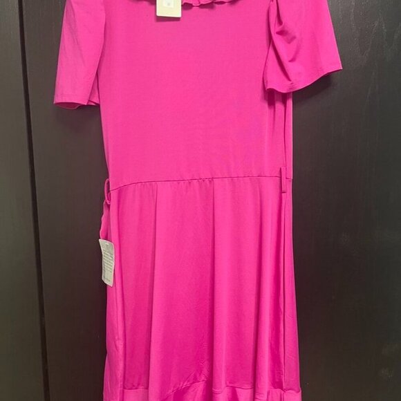 🌺 By Design NYC “Very Berry” Wrap Dress – Size M – MSRP $30 🌺 - Picture 5 of 6